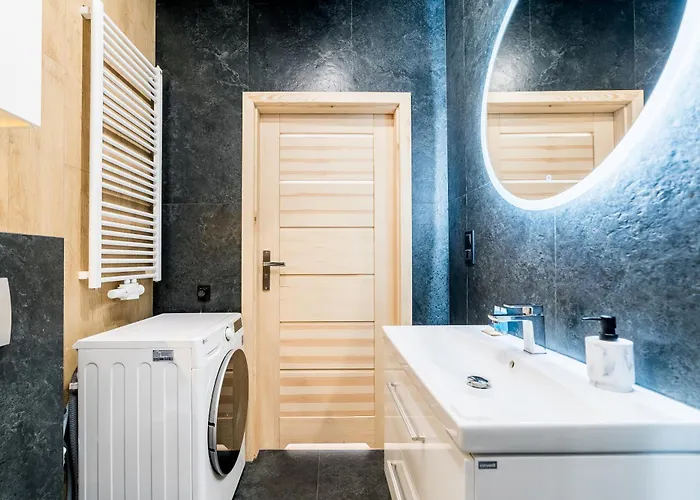 Hawelanska 25 Superior By Bookinghost * بوزنان