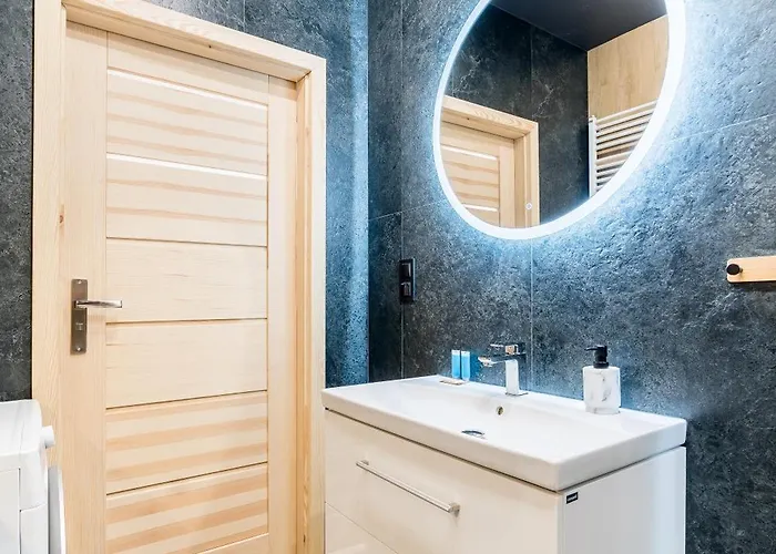 Hawelanska 25 Superior By Bookinghost * بوزنان